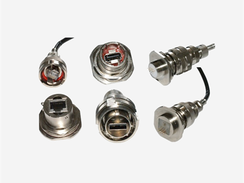 雷雨季该如何选择LED显示屏的航空插头